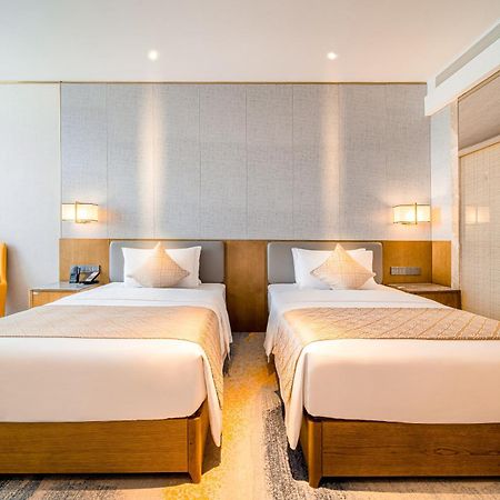 ホテル Wyndham Shiyan Downtown エクステリア 写真